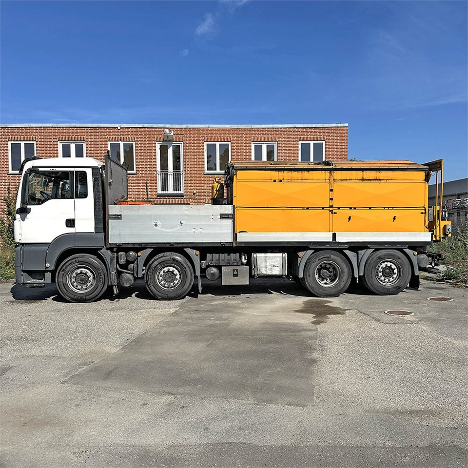 MAN TG 35. 8x2-6 BL - Vrachtwagen met open laadbak, Bitumen sprayer: afbeelding 3 MAN TG 35. 8x2-6 BL - Vrachtwagen met open laadbak, Bitumen sprayer: afbeelding 3