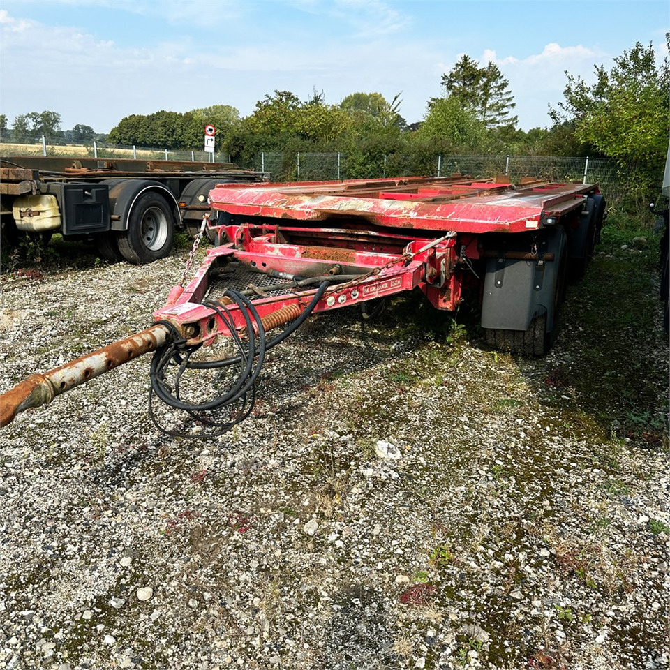 MTDK Transfer trailer - Haakarm/ Portaalarm aanhanger: afbeelding 1 MTDK Transfer trailer - Haakarm/ Portaalarm aanhanger: afbeelding 1