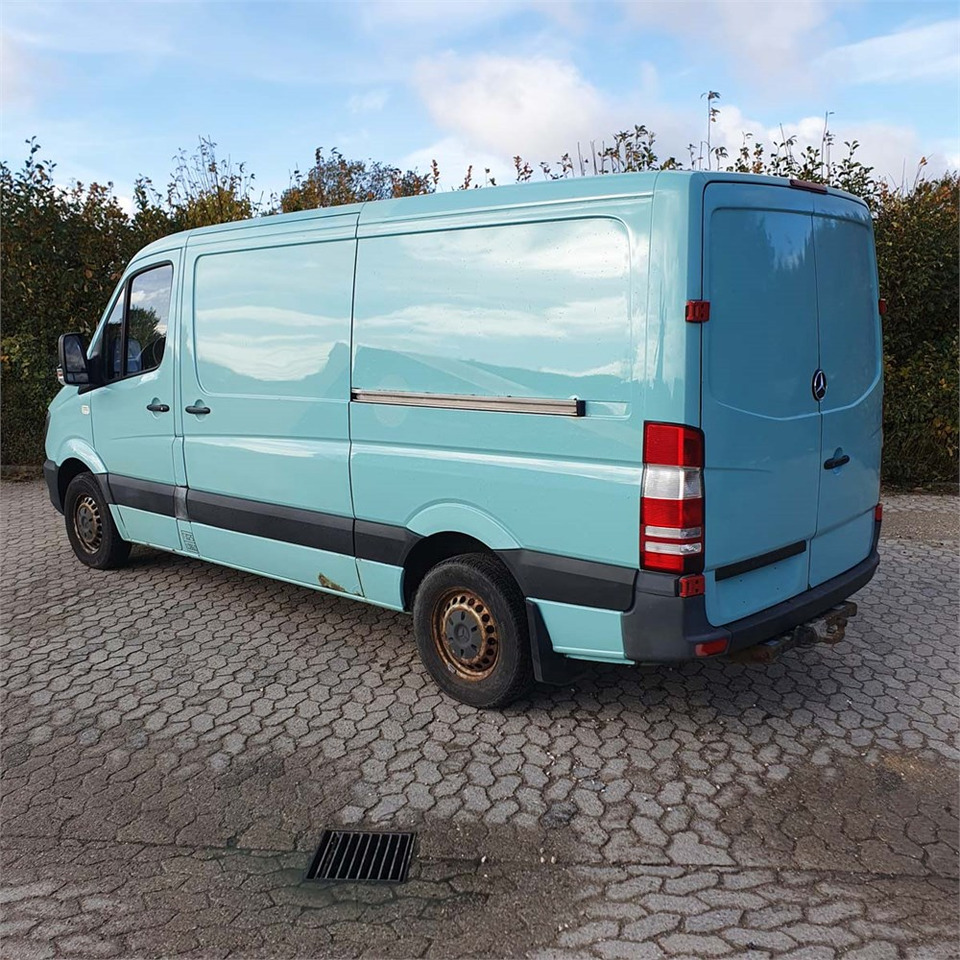 Mercedes 213 CTI - Gesloten bestelwagen: afbeelding 5 Mercedes 213 CTI - Gesloten bestelwagen: afbeelding 5