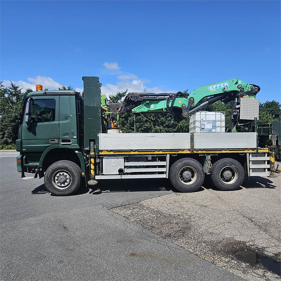 Mercedes Actros 3341 A BlueTec 5 - Vrachtwagen met open laadbak, Kraanwagen: afbeelding 2 Mercedes Actros 3341 A BlueTec 5 - Vrachtwagen met open laadbak, Kraanwagen: afbeelding 2