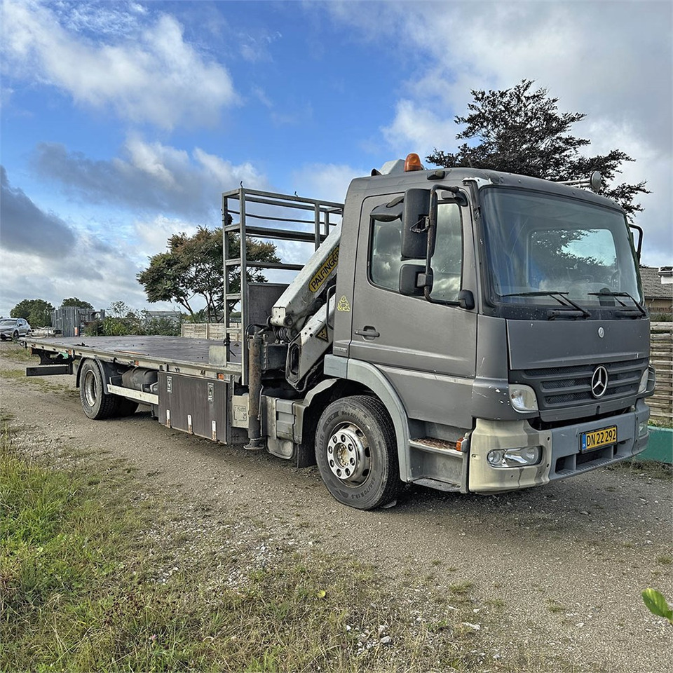 Mercedes Atego 1524 LL - Vrachtwagen met open laadbak, Kraanwagen: afbeelding 2 Mercedes Atego 1524 LL - Vrachtwagen met open laadbak, Kraanwagen: afbeelding 2