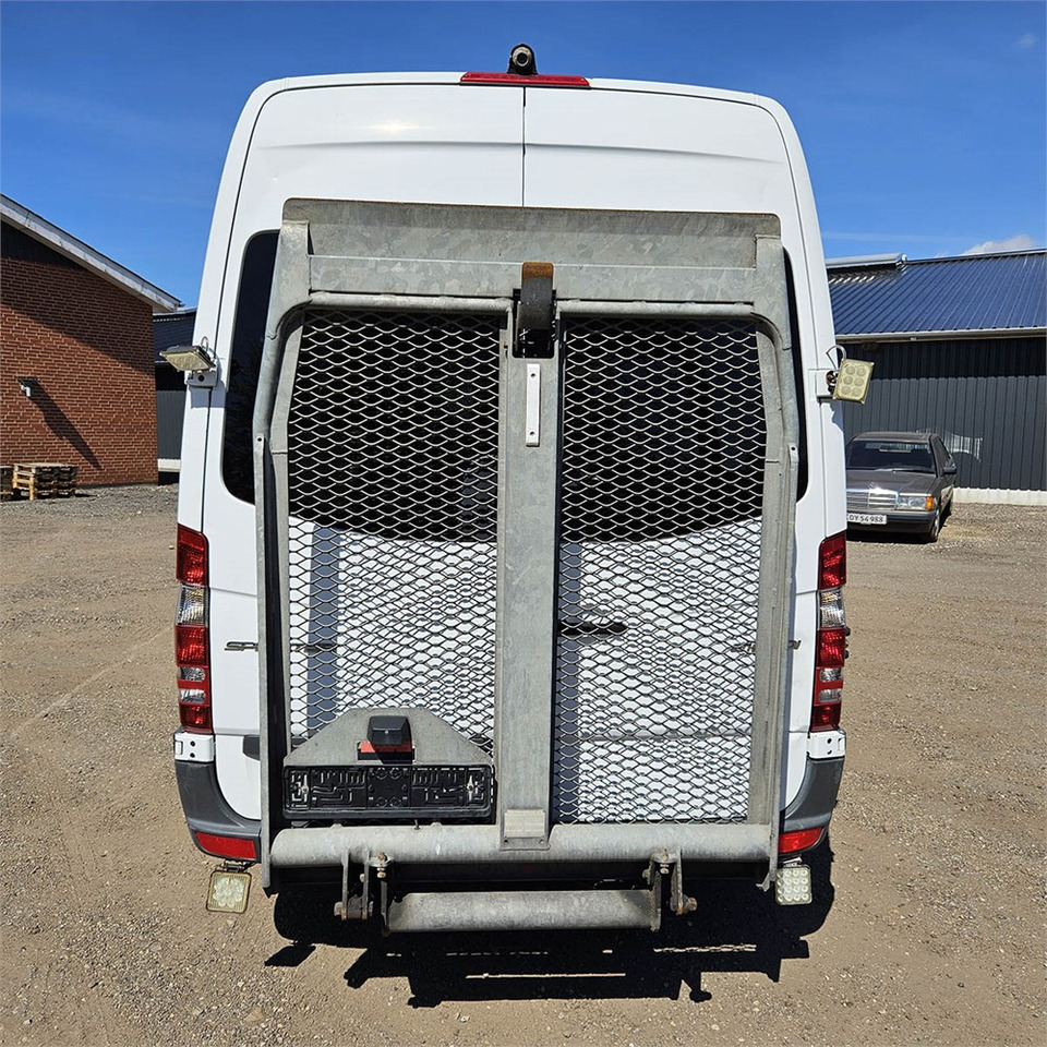 Mercedes Sprinter 316 CDI - Personenvervoer: afbeelding 5 Mercedes Sprinter 316 CDI - Personenvervoer: afbeelding 5