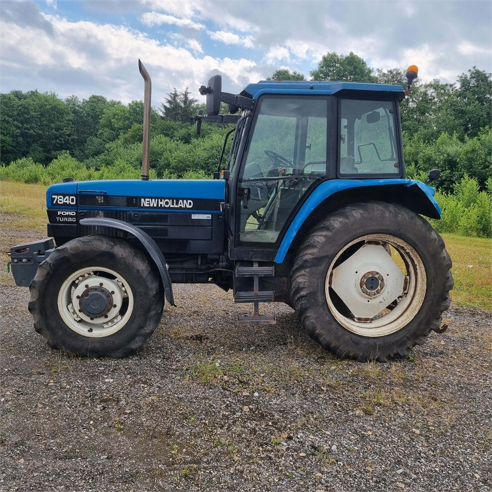 New Holland 7840 - Tractor: afbeelding 3 New Holland 7840 - Tractor: afbeelding 3