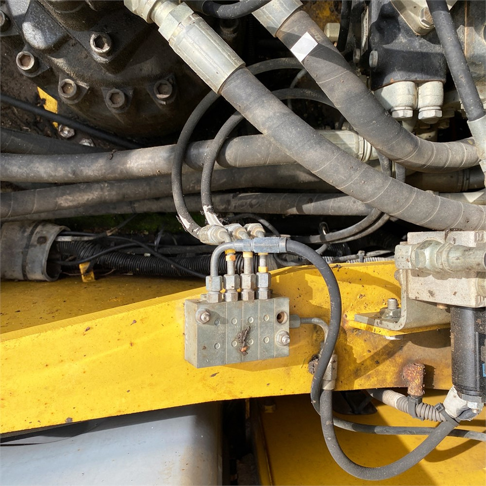 Rupsgraafmachine New Holland E 265 B: afbeelding 18 Rupsgraafmachine New Holland E 265 B: afbeelding 18