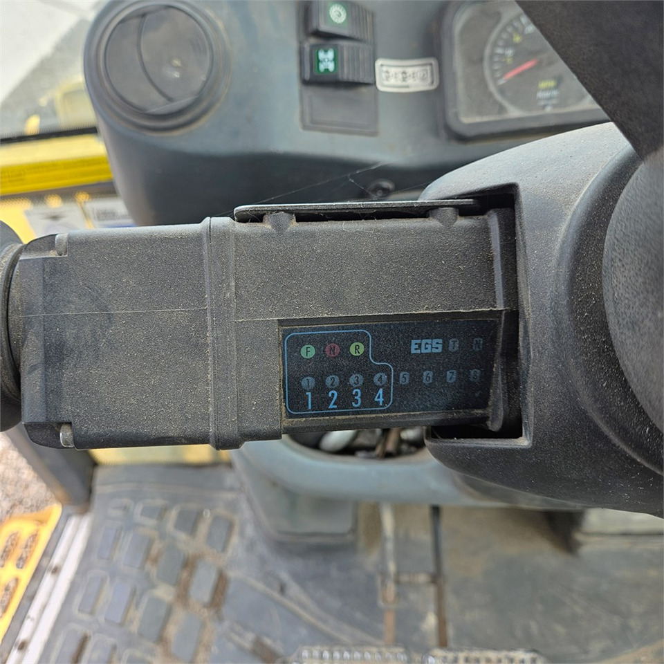 Graaflaadmachine New Holland LB115-4PS: afbeelding 20