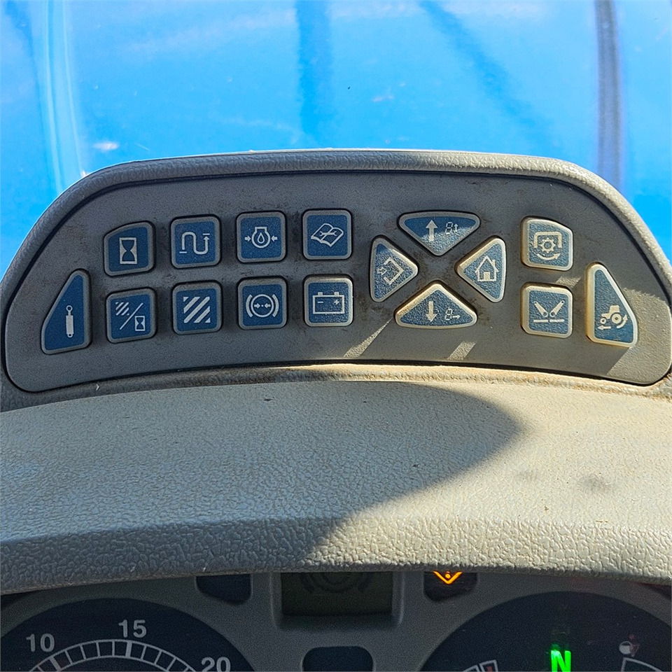 Tractor New Holland T7.235 Power Command: afbeelding 23