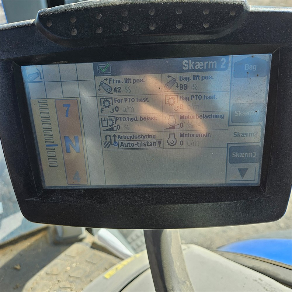 Tractor New Holland T7.235 Power Command: afbeelding 17