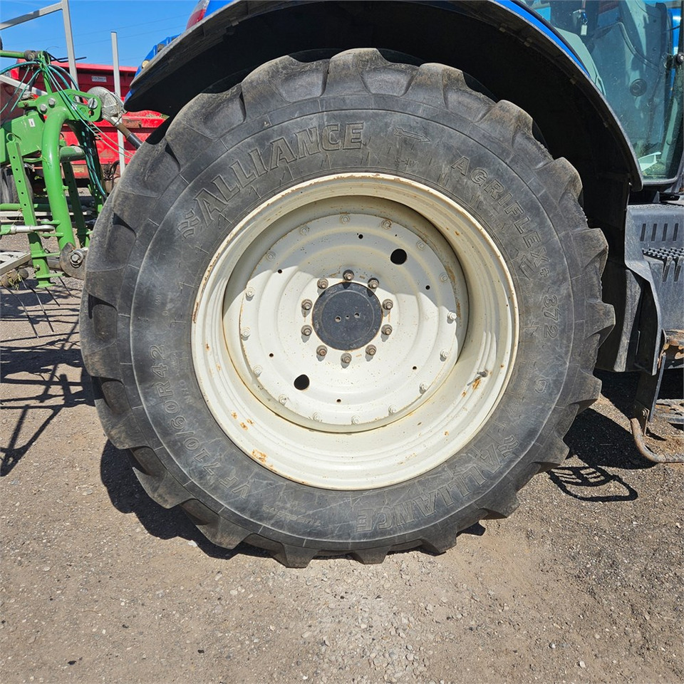 Tractor New Holland T7.235 Power Command: afbeelding 48