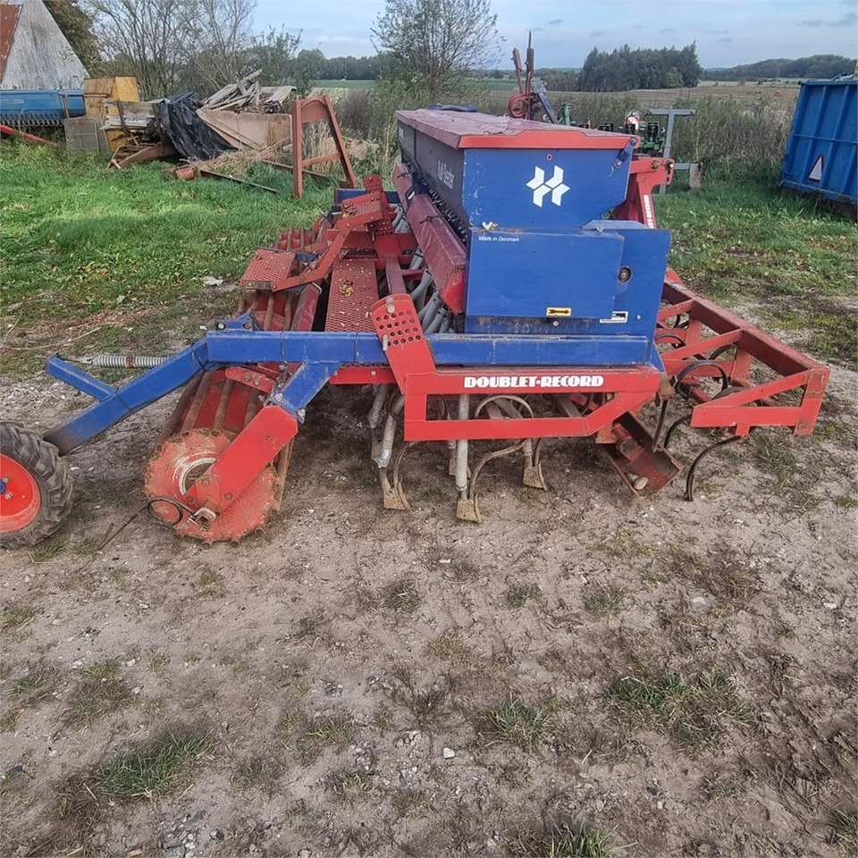 Nordsten Kulti-seeder - Zaai-/ Plantmachine: afbeelding 2 Nordsten Kulti-seeder - Zaai-/ Plantmachine: afbeelding 2