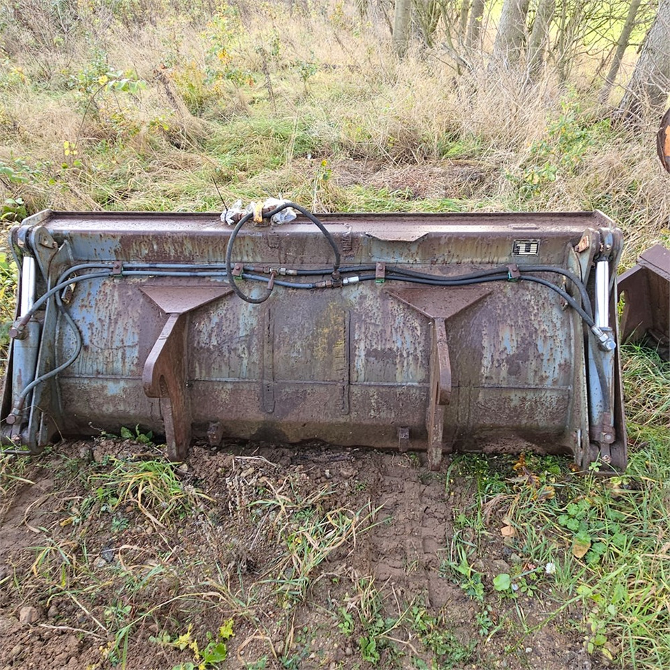 O&K L 9 - Voorladerbak: afbeelding 3 O&K L 9 - Voorladerbak: afbeelding 3