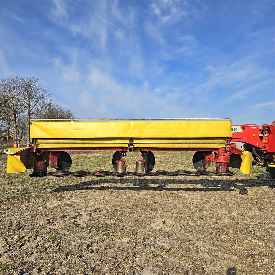 Pöttinger Novacat 442 - Oogstmachine: afbeelding 2 Pöttinger Novacat 442 - Oogstmachine: afbeelding 2