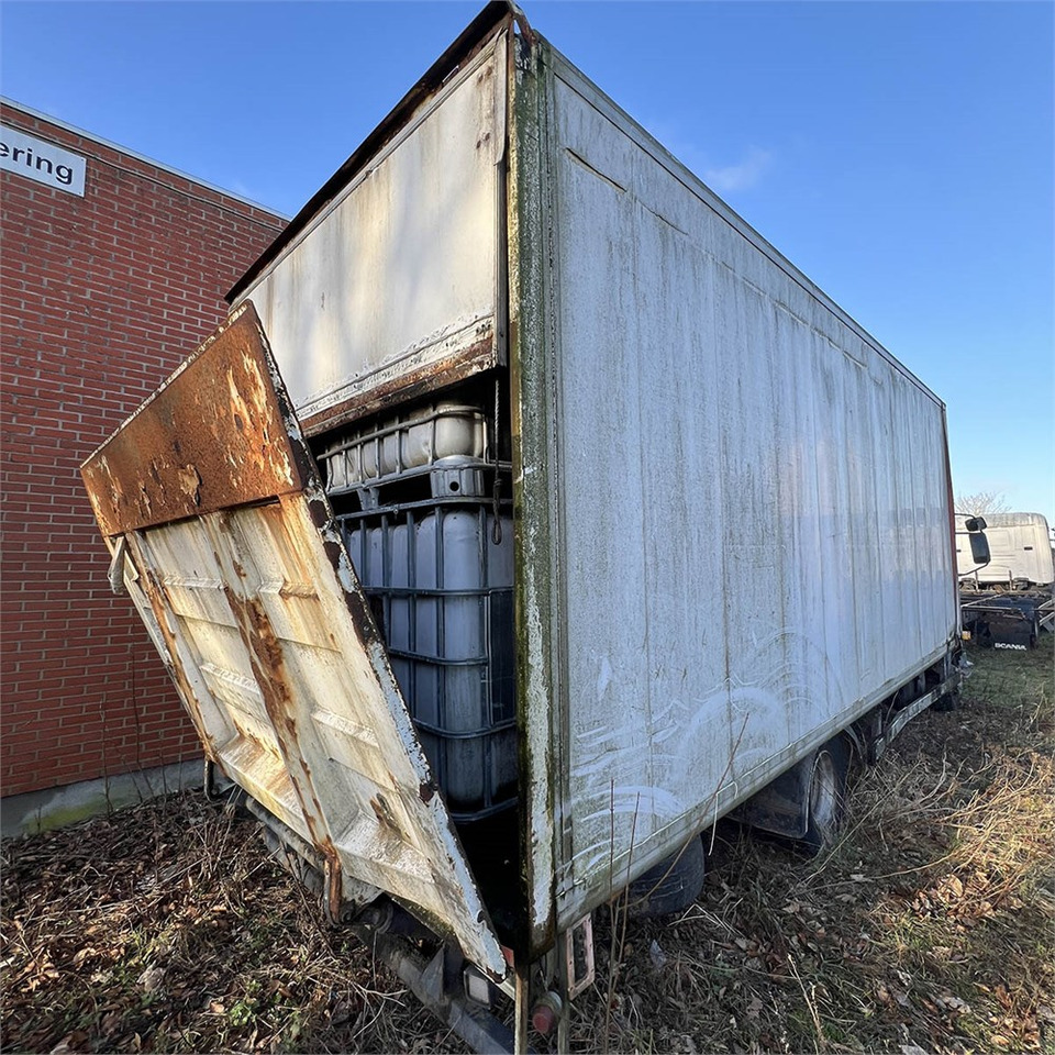 Renault 220 - Bakwagen: afbeelding 4 Renault 220 - Bakwagen: afbeelding 4