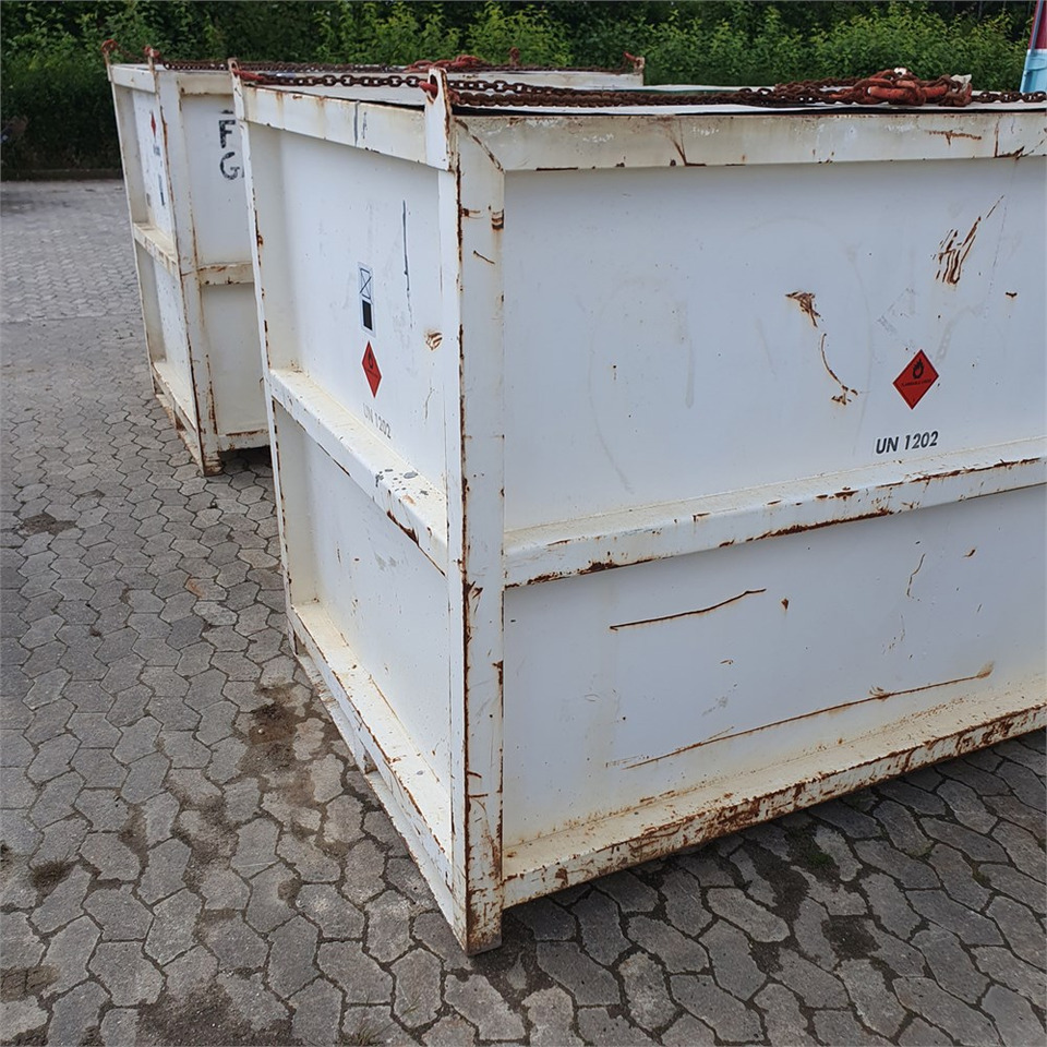 Roug A/S 2000 liter - Opslagtank: afbeelding 4 Roug A/S 2000 liter - Opslagtank: afbeelding 4