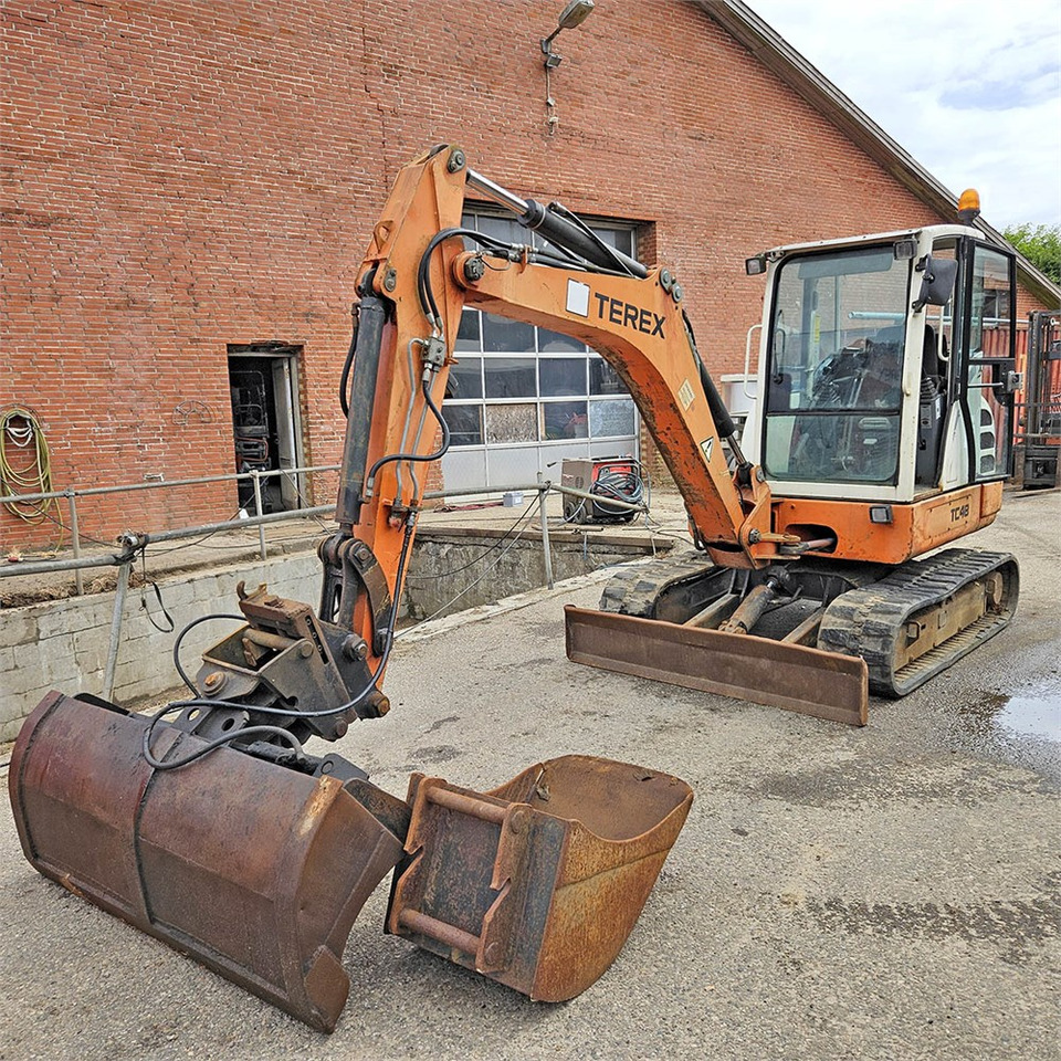 Terex TC48 - Minigraafmachine: afbeelding 2 Terex TC48 - Minigraafmachine: afbeelding 2