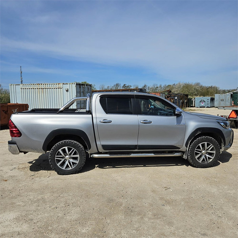 Toyota Hillux - Pick-up: afbeelding 2 Toyota Hillux - Pick-up: afbeelding 2