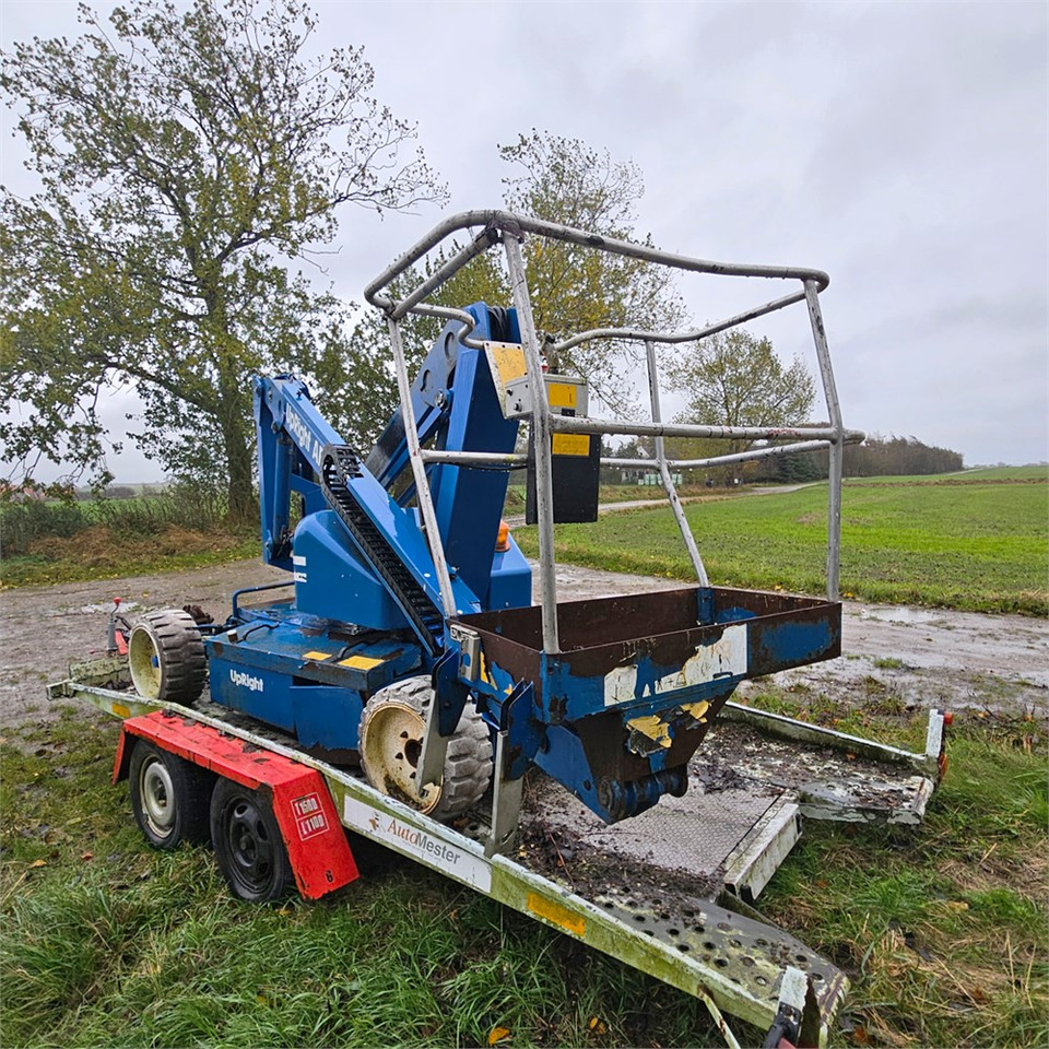 UpRight AB38 - Knikarmhoogwerker: afbeelding 4 UpRight AB38 - Knikarmhoogwerker: afbeelding 4