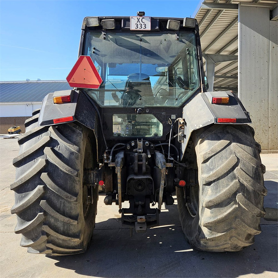 Valmet Valtra 8450 - Tractor: afbeelding 4 Valmet Valtra 8450 - Tractor: afbeelding 4