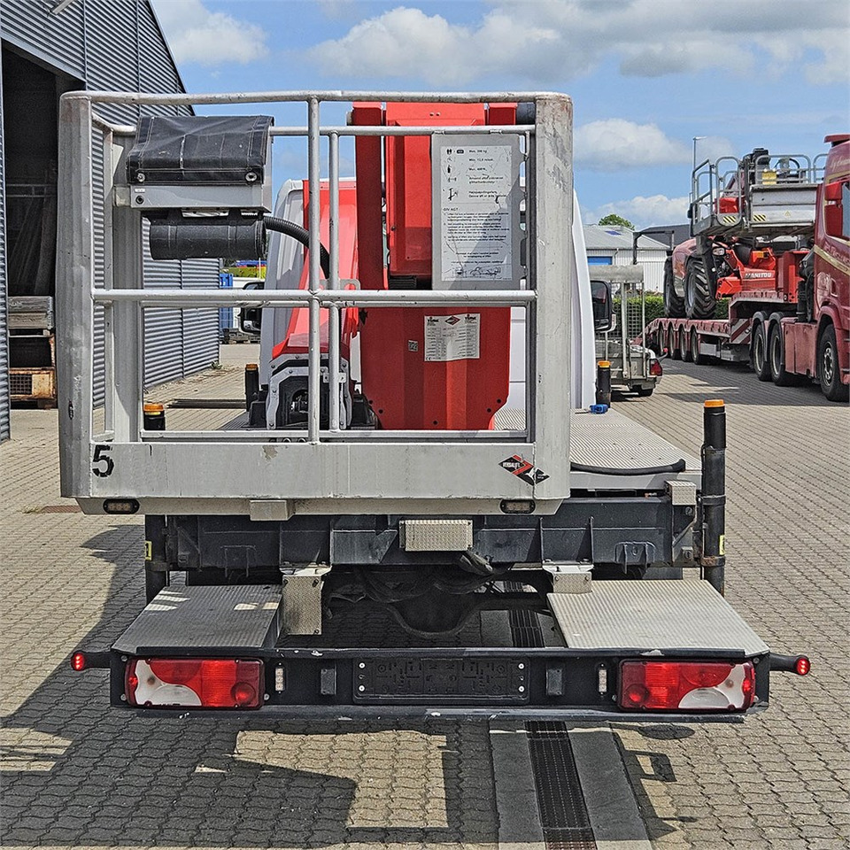 Versalift VTX-240 - Vrachtwagen hoogwerker: afbeelding 5 Versalift VTX-240 - Vrachtwagen hoogwerker: afbeelding 5