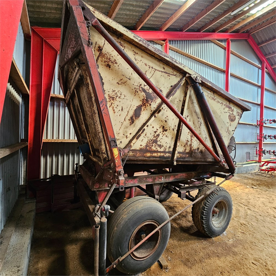 Vicon 4000 kg - Landbouwaanhanger: afbeelding 5 Vicon 4000 kg - Landbouwaanhanger: afbeelding 5