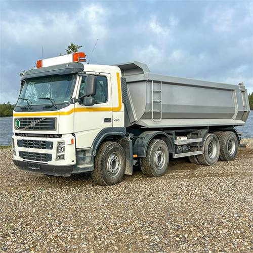 Volvo FM12 460 - Kipper vrachtwagen: afbeelding 2 Volvo FM12 460 - Kipper vrachtwagen: afbeelding 2