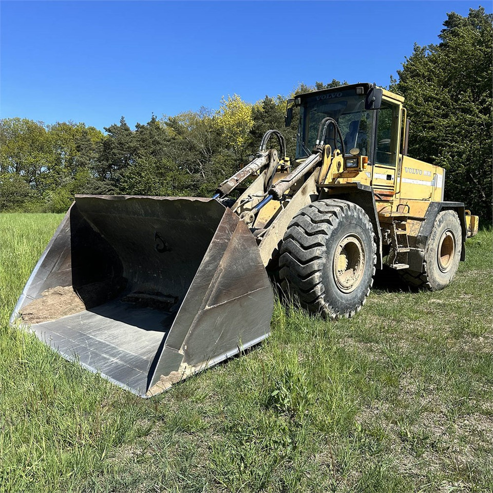Volvo L120 - Wiellader: afbeelding 2 Volvo L120 - Wiellader: afbeelding 2