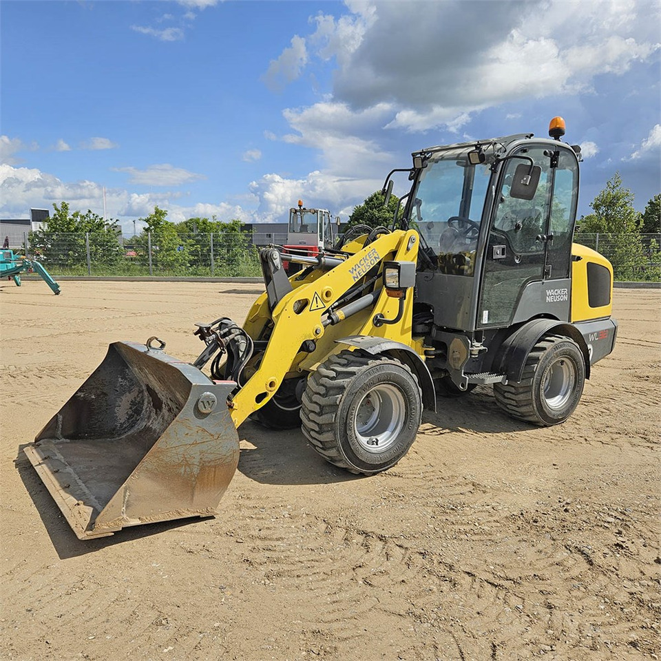 Wacker Neuson WL 32/RL30 - Wiellader: afbeelding 1 Wacker Neuson WL 32/RL30 - Wiellader: afbeelding 1