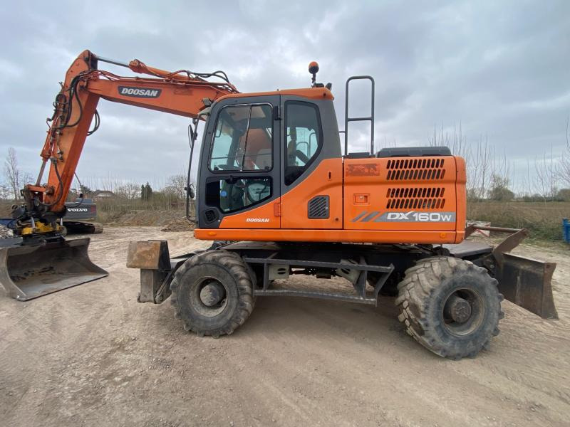 Doosan DX 160W-3 - Mobiele graafmachine: afbeelding 1 Doosan DX 160W-3 - Mobiele graafmachine: afbeelding 1