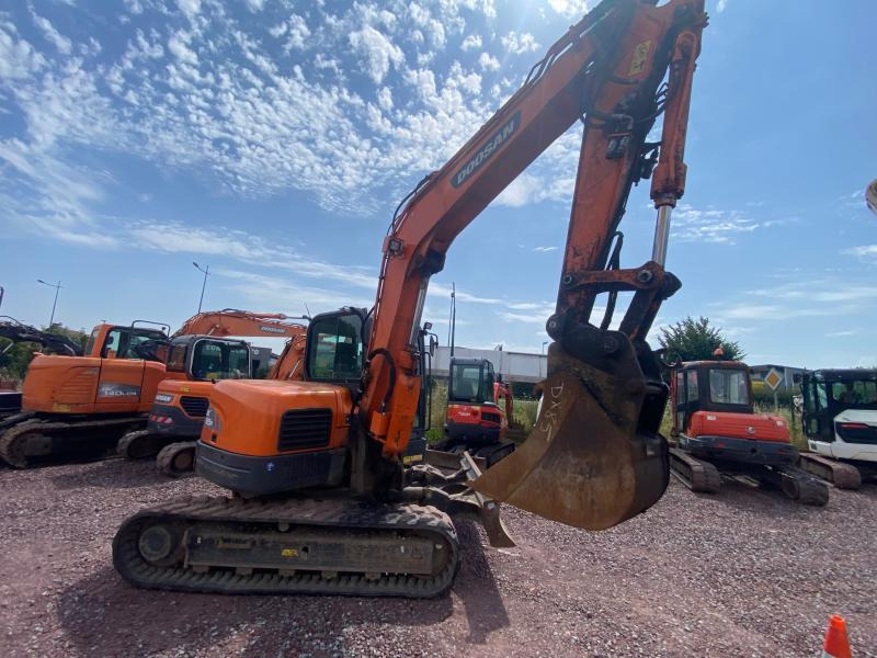Doosan DX 85R-3 - Minigraafmachine: afbeelding 4 Doosan DX 85R-3 - Minigraafmachine: afbeelding 4