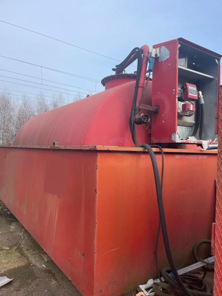 FMT CUVE A CARBURANT 10 000 LITRES - Tankcontainer: afbeelding 1 FMT CUVE A CARBURANT 10 000 LITRES - Tankcontainer: afbeelding 1