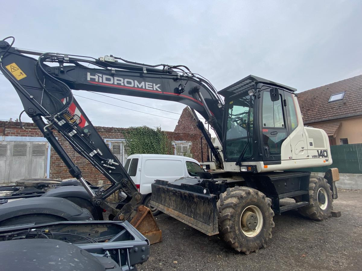 Hidromek HMK 140W - Mobiele graafmachine: afbeelding 1 Hidromek HMK 140W - Mobiele graafmachine: afbeelding 1