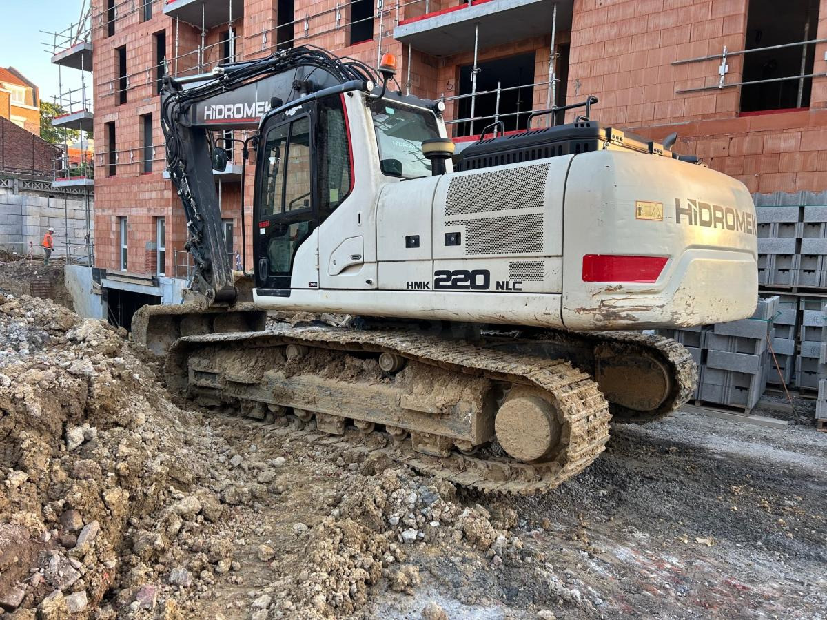 Hidromek HMK 220NLC-3 - Rupsgraafmachine: afbeelding 1 Hidromek HMK 220NLC-3 - Rupsgraafmachine: afbeelding 1