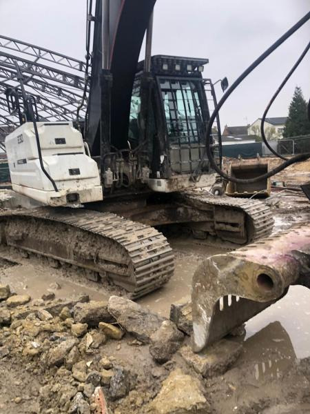 Hidromek HMK 230LC-4 - Rupsgraafmachine: afbeelding 5 Hidromek HMK 230LC-4 - Rupsgraafmachine: afbeelding 5