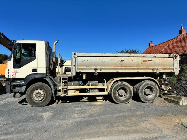 Iveco TRAKKER 410 - Kipper vrachtwagen: afbeelding 3 Iveco TRAKKER 410 - Kipper vrachtwagen: afbeelding 3