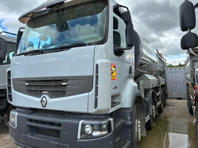 Renault GRAVILLONNEUSE RGS - Bitumen sprayer: afbeelding 2 Renault GRAVILLONNEUSE RGS - Bitumen sprayer: afbeelding 2