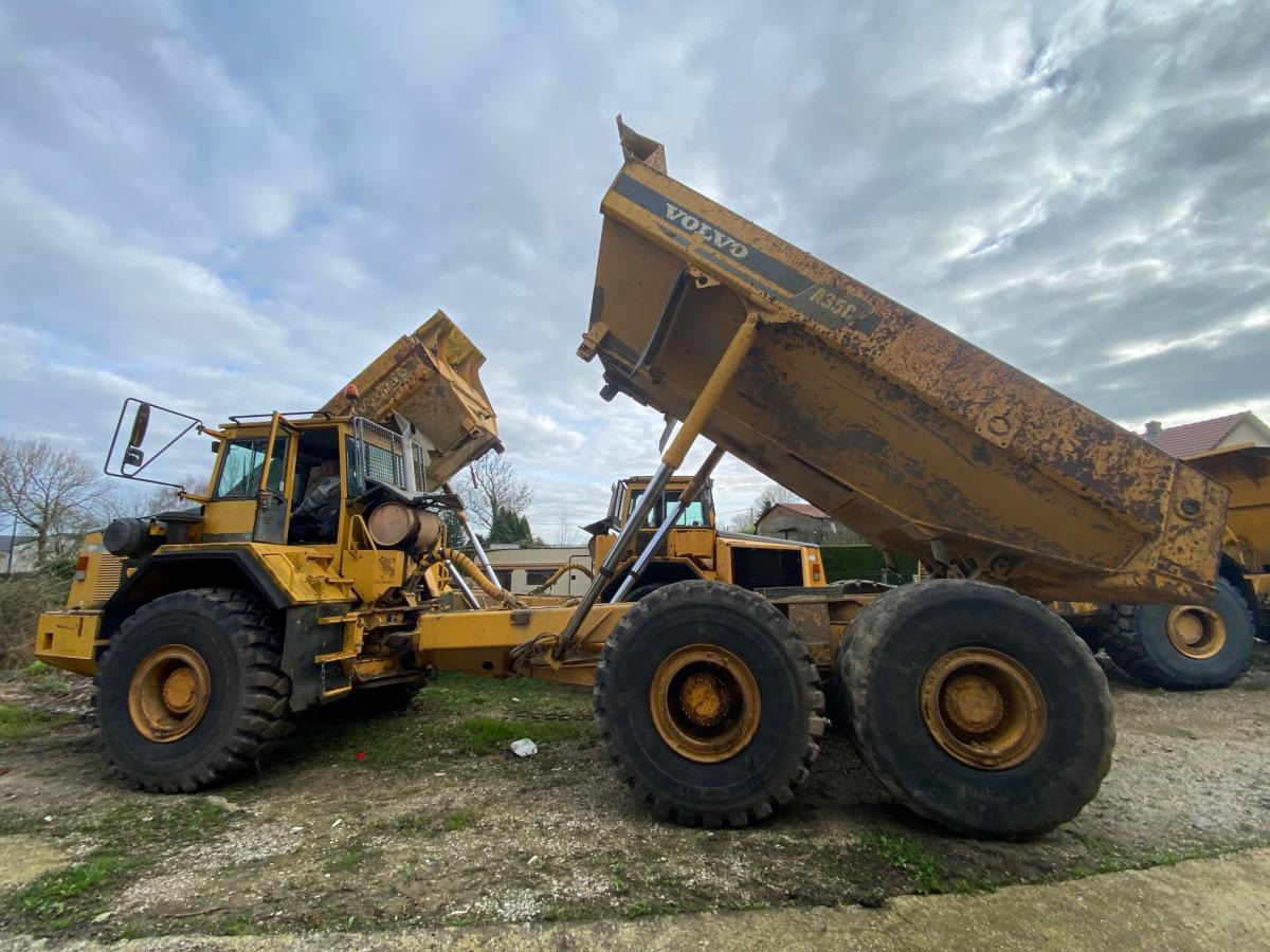 Volvo A 35 C - Kiepwagen met knikbesturing: afbeelding 2 Volvo A 35 C - Kiepwagen met knikbesturing: afbeelding 2