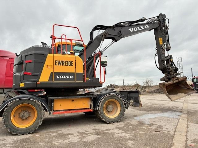 Volvo EW 130E - Mobiele graafmachine: afbeelding 2 Volvo EW 130E - Mobiele graafmachine: afbeelding 2