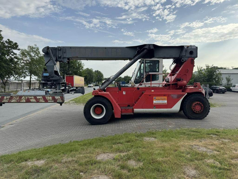 CVS Ferrari F158 - Reach stacker: afbeelding 1 CVS Ferrari F158 - Reach stacker: afbeelding 1