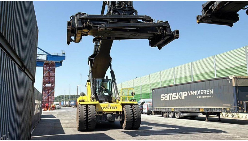 Hyster RS4636IH - Reach stacker: afbeelding 3 Hyster RS4636IH - Reach stacker: afbeelding 3