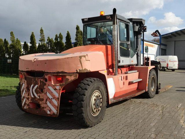 Kalmar DCE160-12 - Diesel heftruck: afbeelding 3 Kalmar DCE160-12 - Diesel heftruck: afbeelding 3