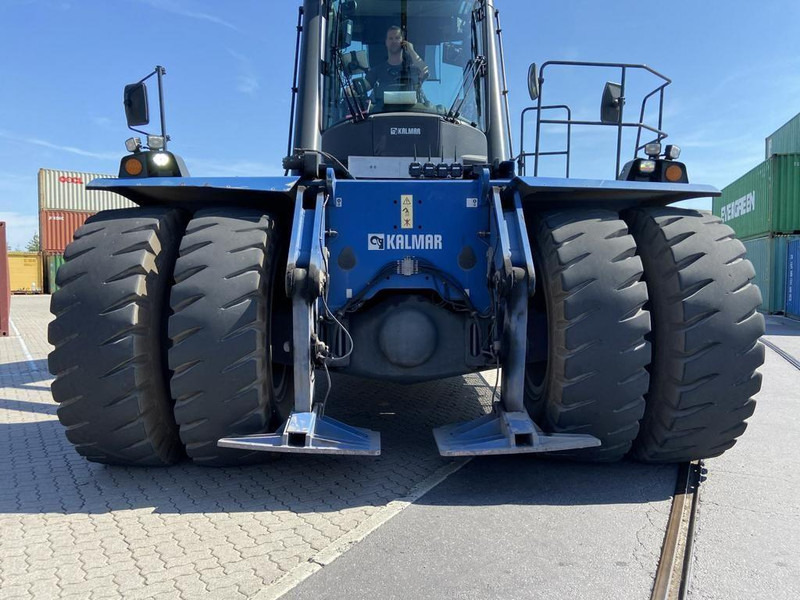 Kalmar DRG450-82S5HCXS - Reach stacker: afbeelding 5 Kalmar DRG450-82S5HCXS - Reach stacker: afbeelding 5