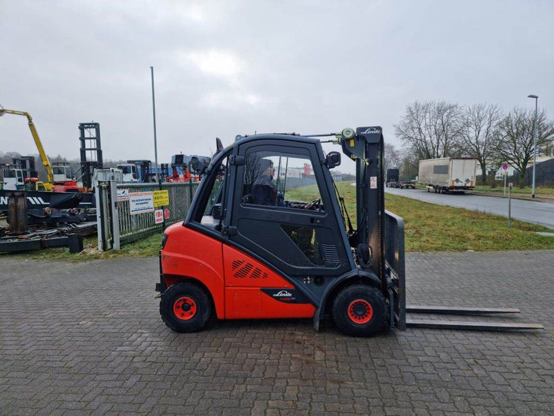 Linde H25D-02 - Diesel heftruck: afbeelding 4 Linde H25D-02 - Diesel heftruck: afbeelding 4