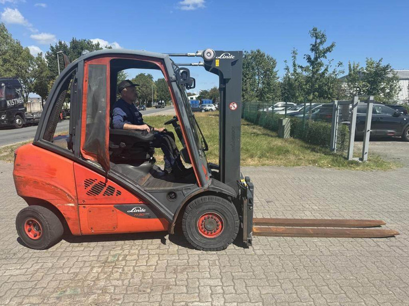 Linde H30D-02 - Diesel heftruck: afbeelding 1 Linde H30D-02 - Diesel heftruck: afbeelding 1