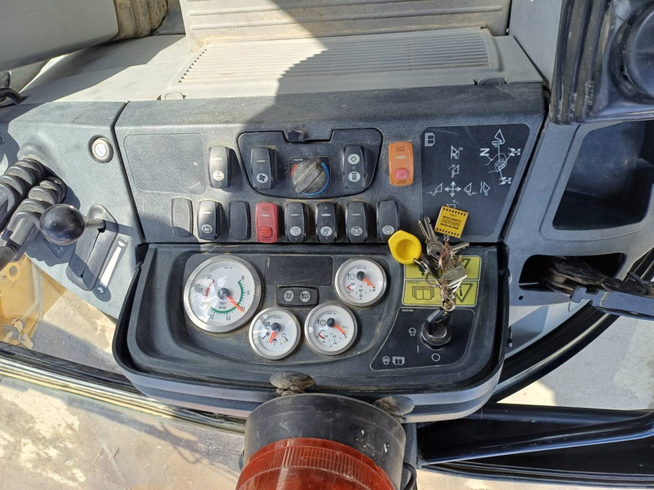 CAT 434E - Graaflaadmachine: afbeelding 5 CAT 434E - Graaflaadmachine: afbeelding 5