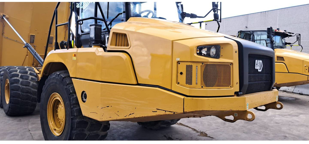 CAT 730 - Kiepwagen met knikbesturing: afbeelding 2 CAT 730 - Kiepwagen met knikbesturing: afbeelding 2