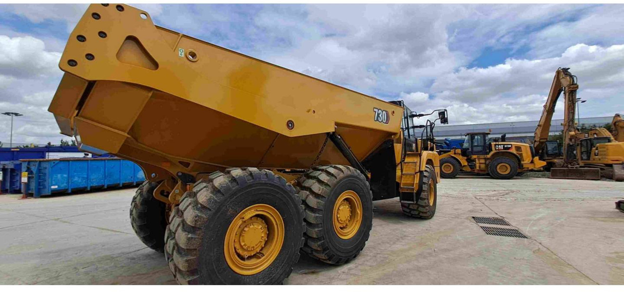 CAT 730 - Kiepwagen met knikbesturing: afbeelding 3 CAT 730 - Kiepwagen met knikbesturing: afbeelding 3