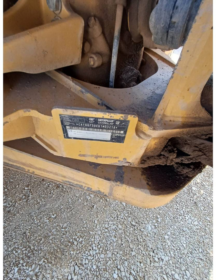 CAT 730 - Kiepwagen met knikbesturing: afbeelding 4 CAT 730 - Kiepwagen met knikbesturing: afbeelding 4