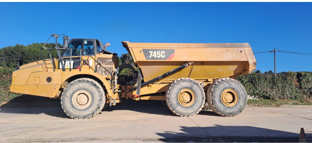 CAT 745C - Kiepwagen met knikbesturing: afbeelding 1 CAT 745C - Kiepwagen met knikbesturing: afbeelding 1