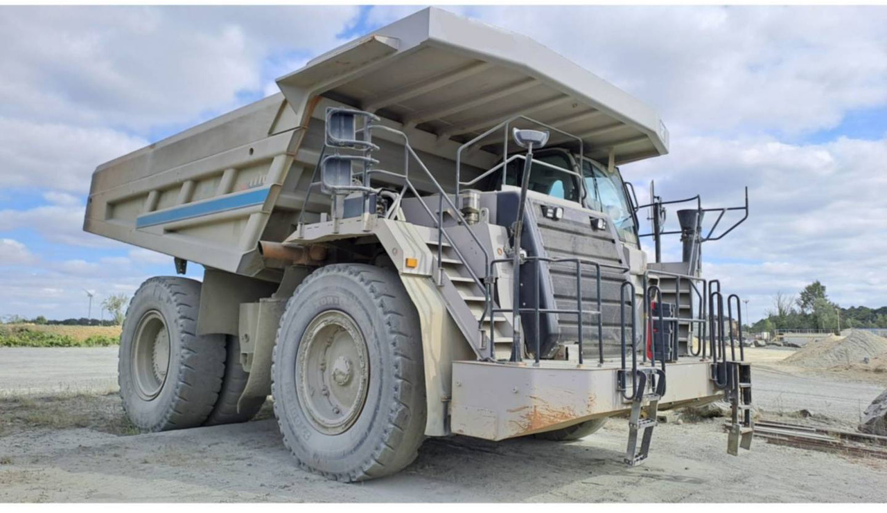 CAT 777F - Zelfrijdende kiepwagen: afbeelding 2 CAT 777F - Zelfrijdende kiepwagen: afbeelding 2