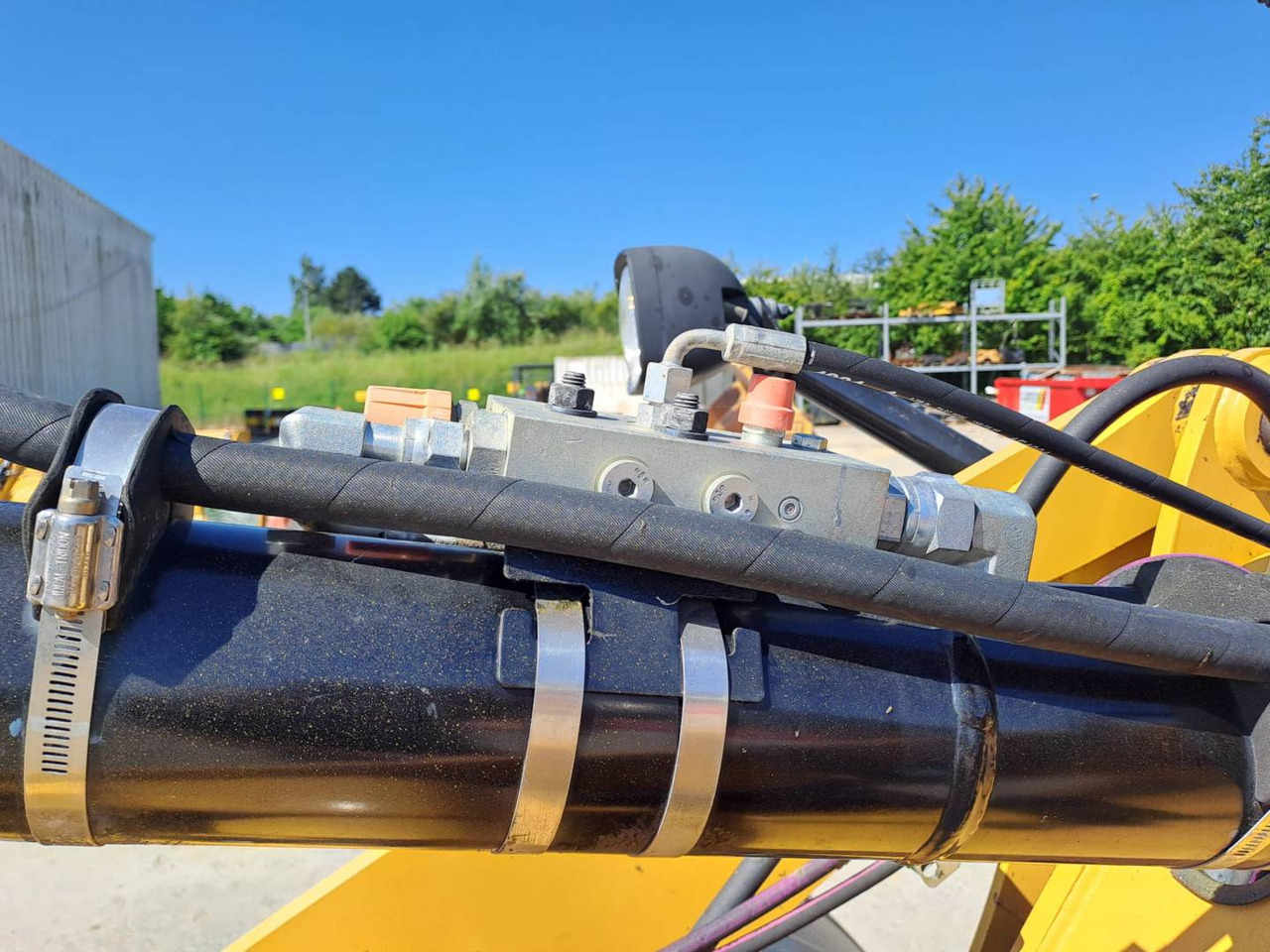 Wiellader CAT 906M: afbeelding 16
