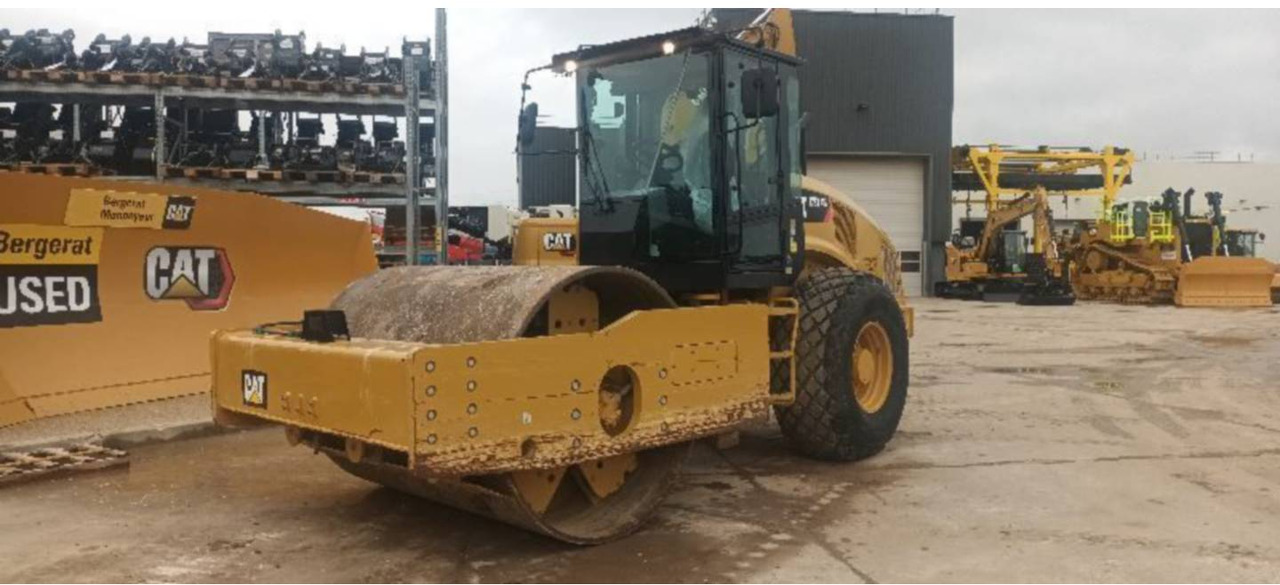 CAT CS74B 4F - Schapenpootwals/ Grondverdichter: afbeelding 3 CAT CS74B 4F - Schapenpootwals/ Grondverdichter: afbeelding 3